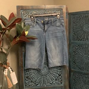 Levi’s Bermuda shorts